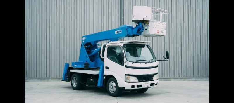 12m高所作業車の車両画像